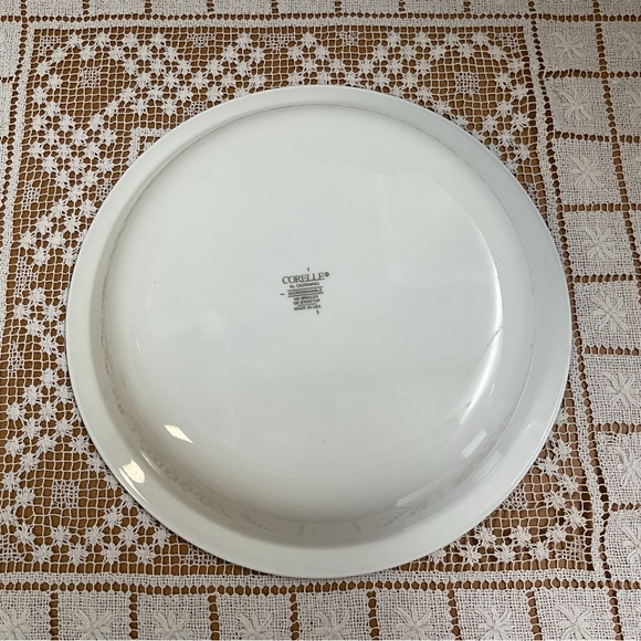 Corelle Blue Velvet Rose design pie plate 10 1/4” - Picture 2 of 6